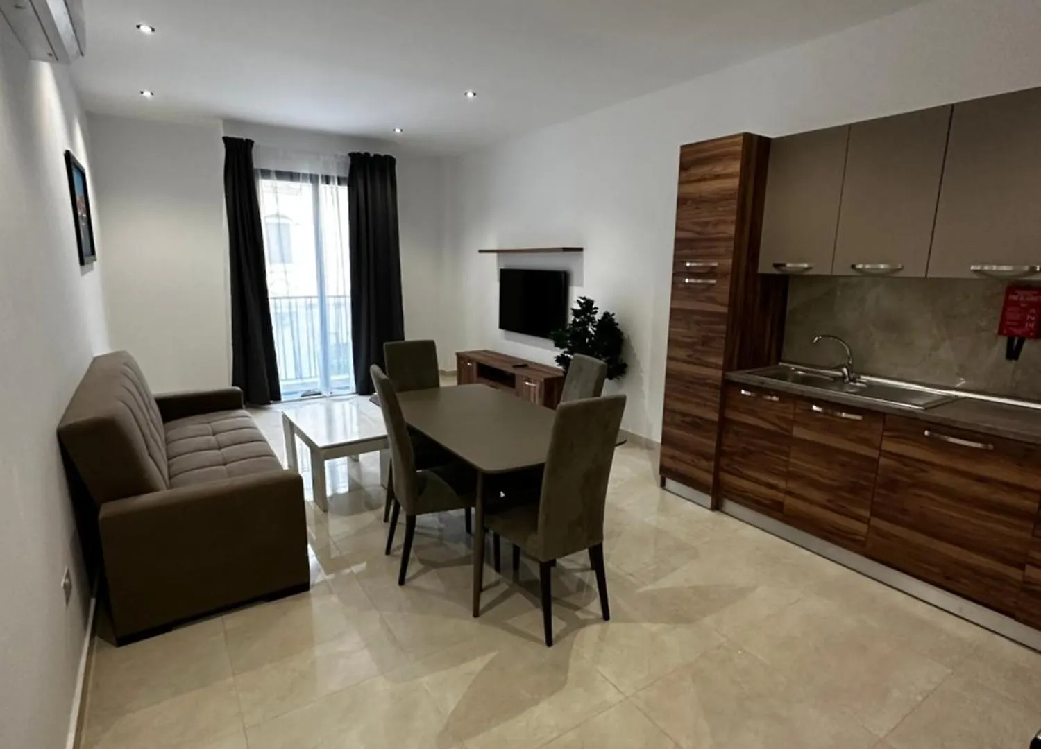 Modern 1 Bedroom Apartment In Gżira